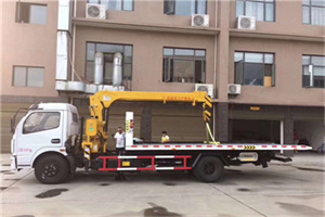 阳谷附近汽车轮胎更换